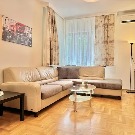 Classy & Spacious аpartment Next To National Palace Of Culture For 4 Guests * Sofia