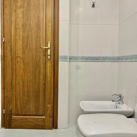 Apartment Classy & Spacious аpartment Next To National Palace Of Culture For 4 Guests *